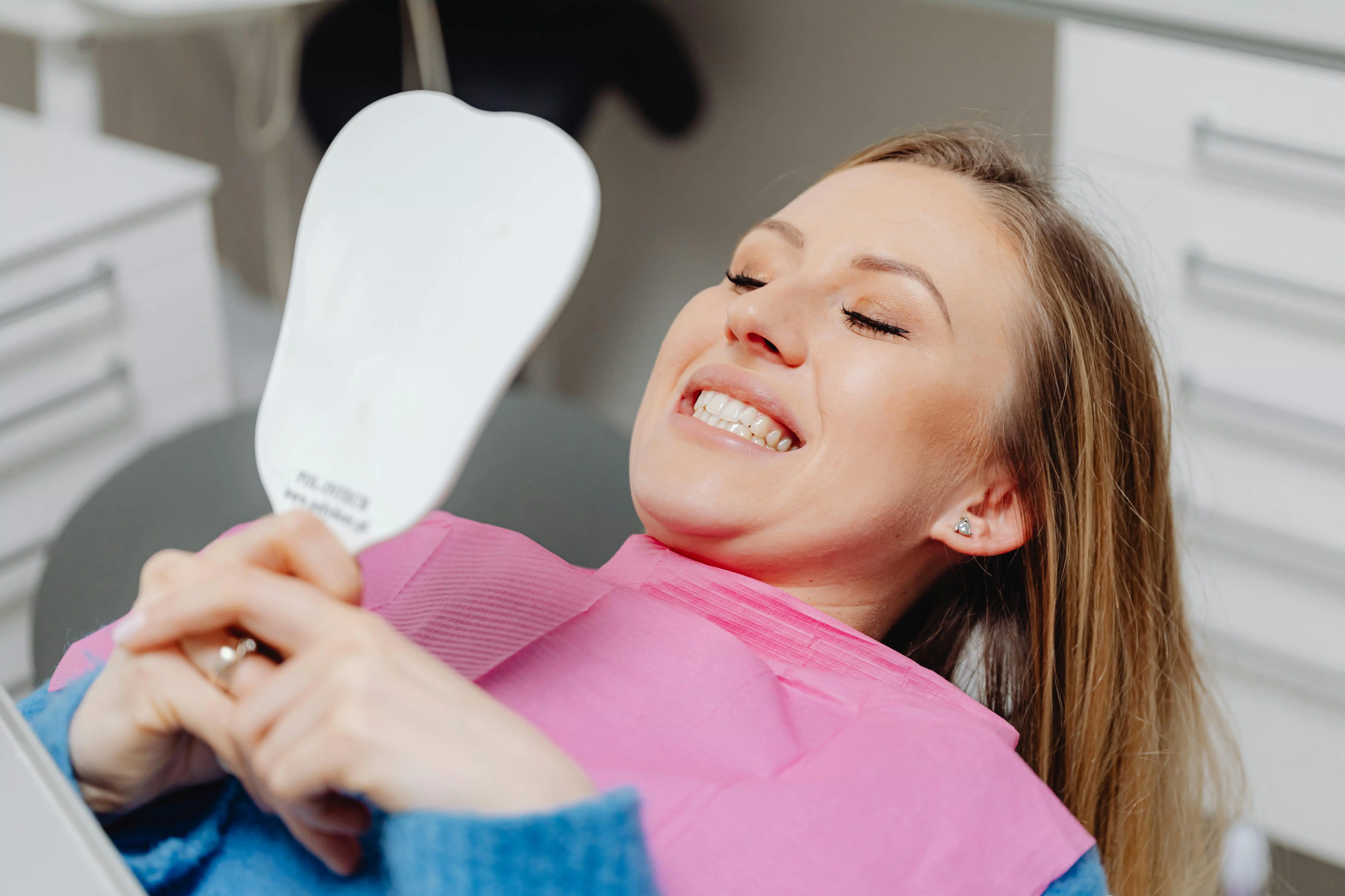 Blanchiment des Dents dentisterie village des soins sablons