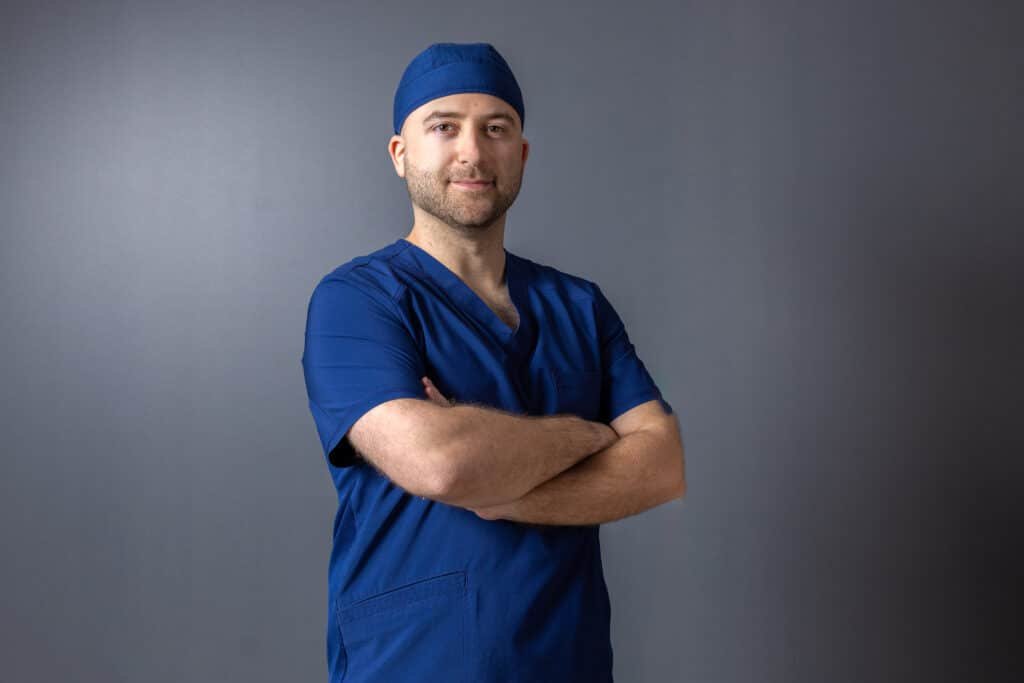 Mircea Zlavog Dentiste Modifier